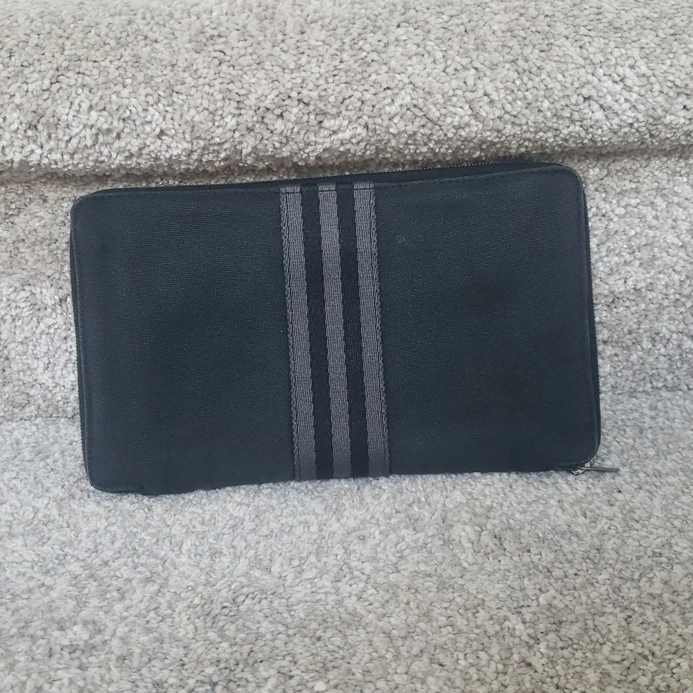 Black and Gray Men's Hermes Large Zippy Wallet